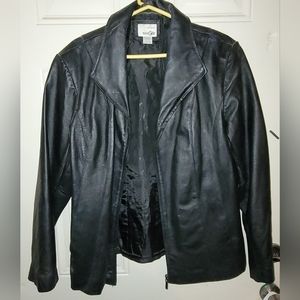 Genuine Leather East 5th Size XL black